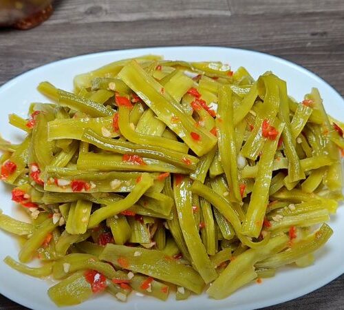 Rau tiến vua